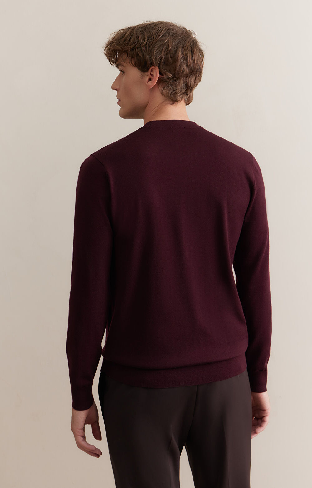 Gładki sweter round neck - 2