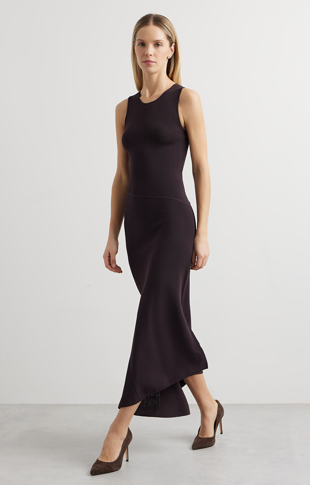 Dzianinowa sukienka slim - 3