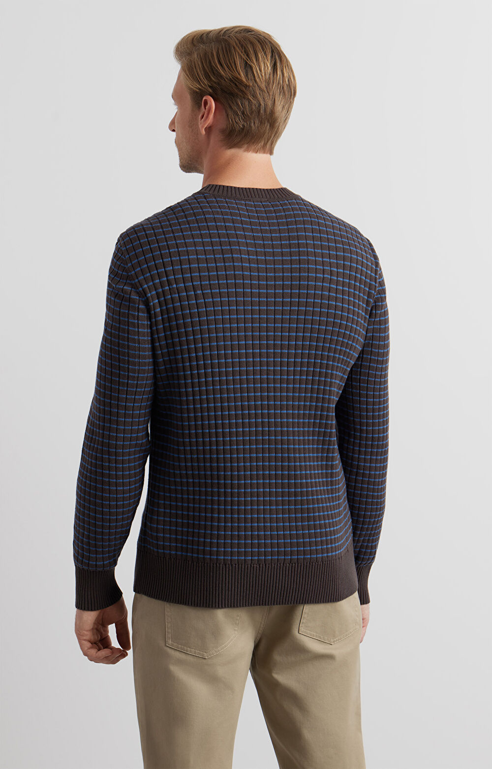 Prążkowany sweter round neck - 3