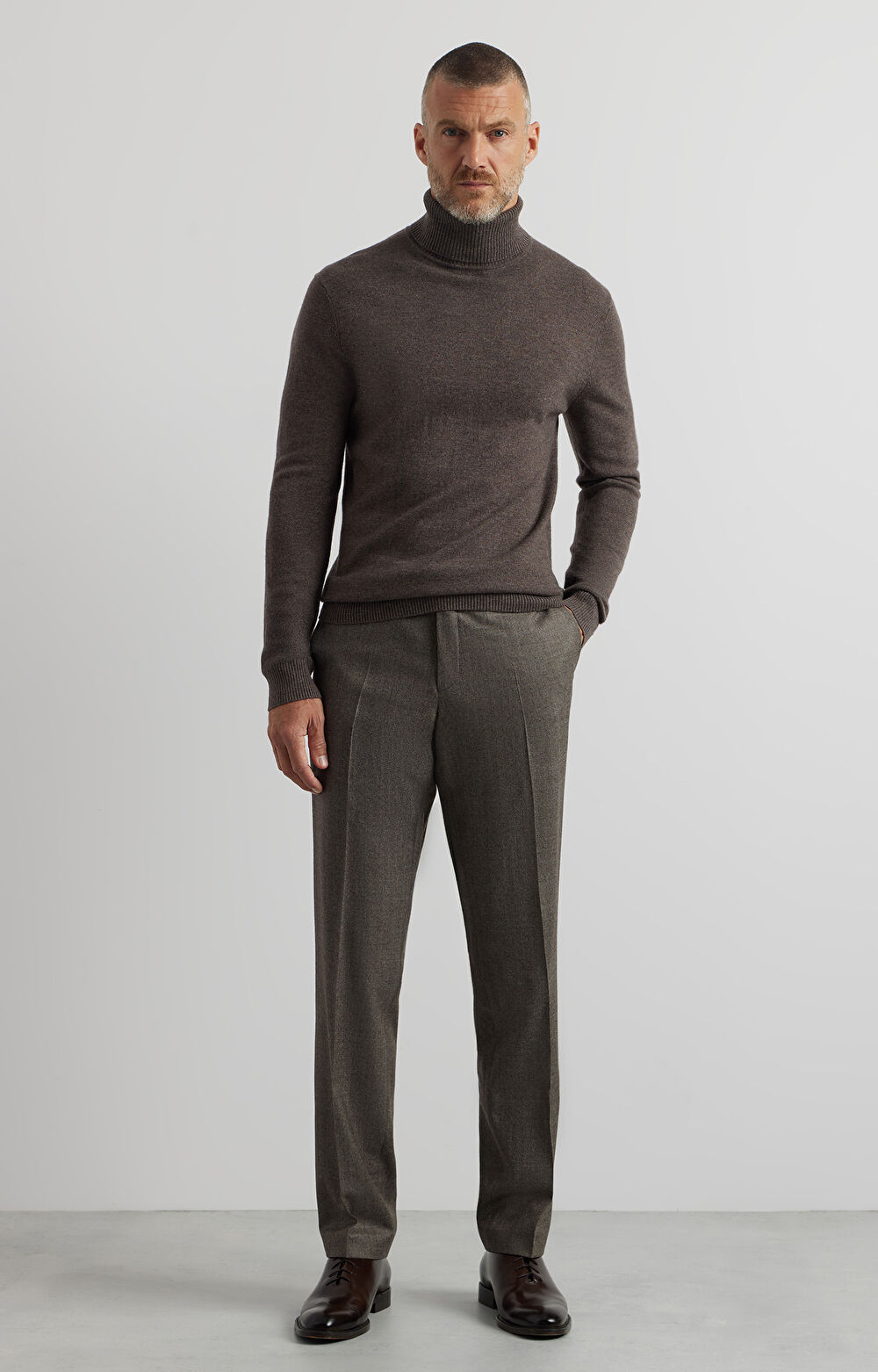 Sweter z melanżowej dzianiny - 4