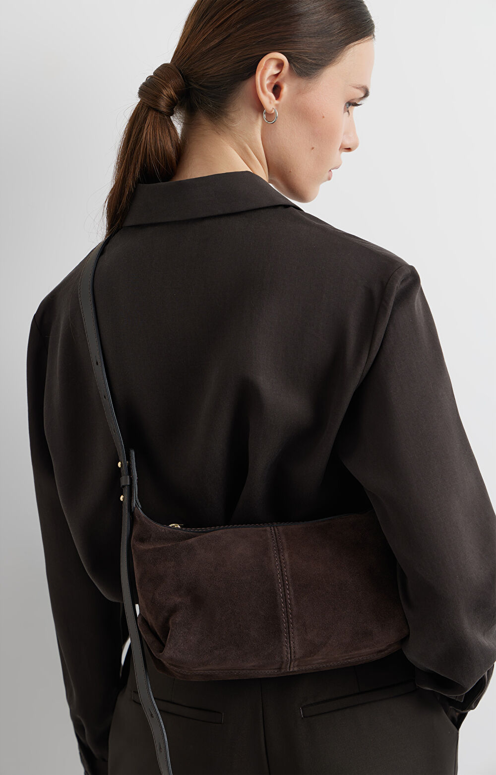 Zamszowa torebka - 4