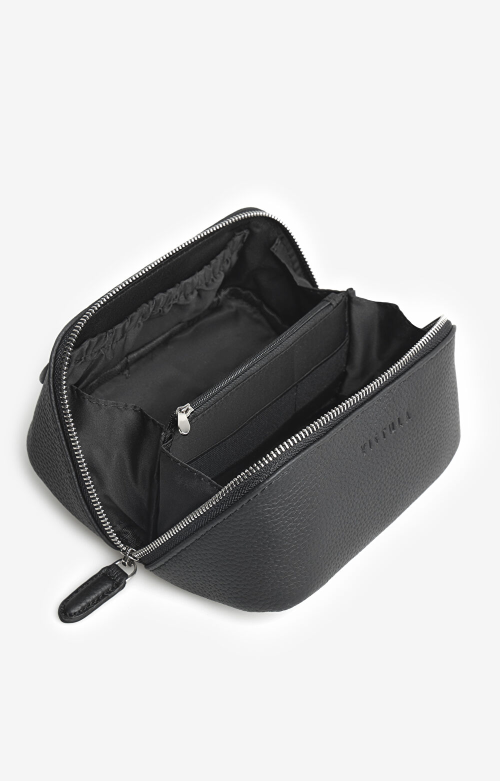 Skórzana kosmetyczka - 5