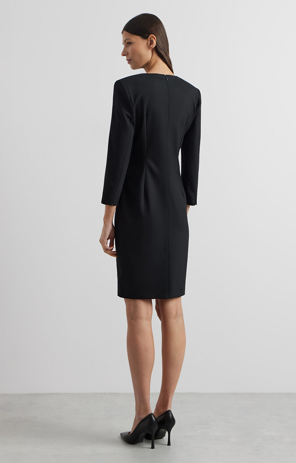 Taliowana sukienka - 4