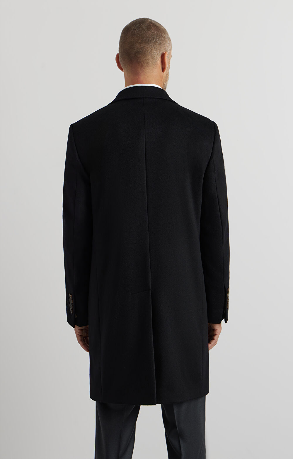 Płaszcz typu dyplomatka - 4