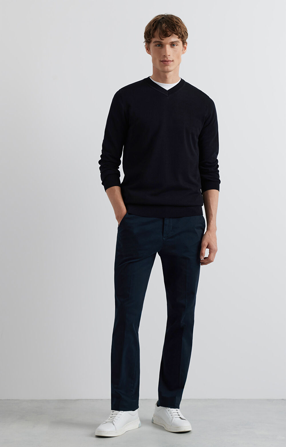 Sweter v-neck - 4