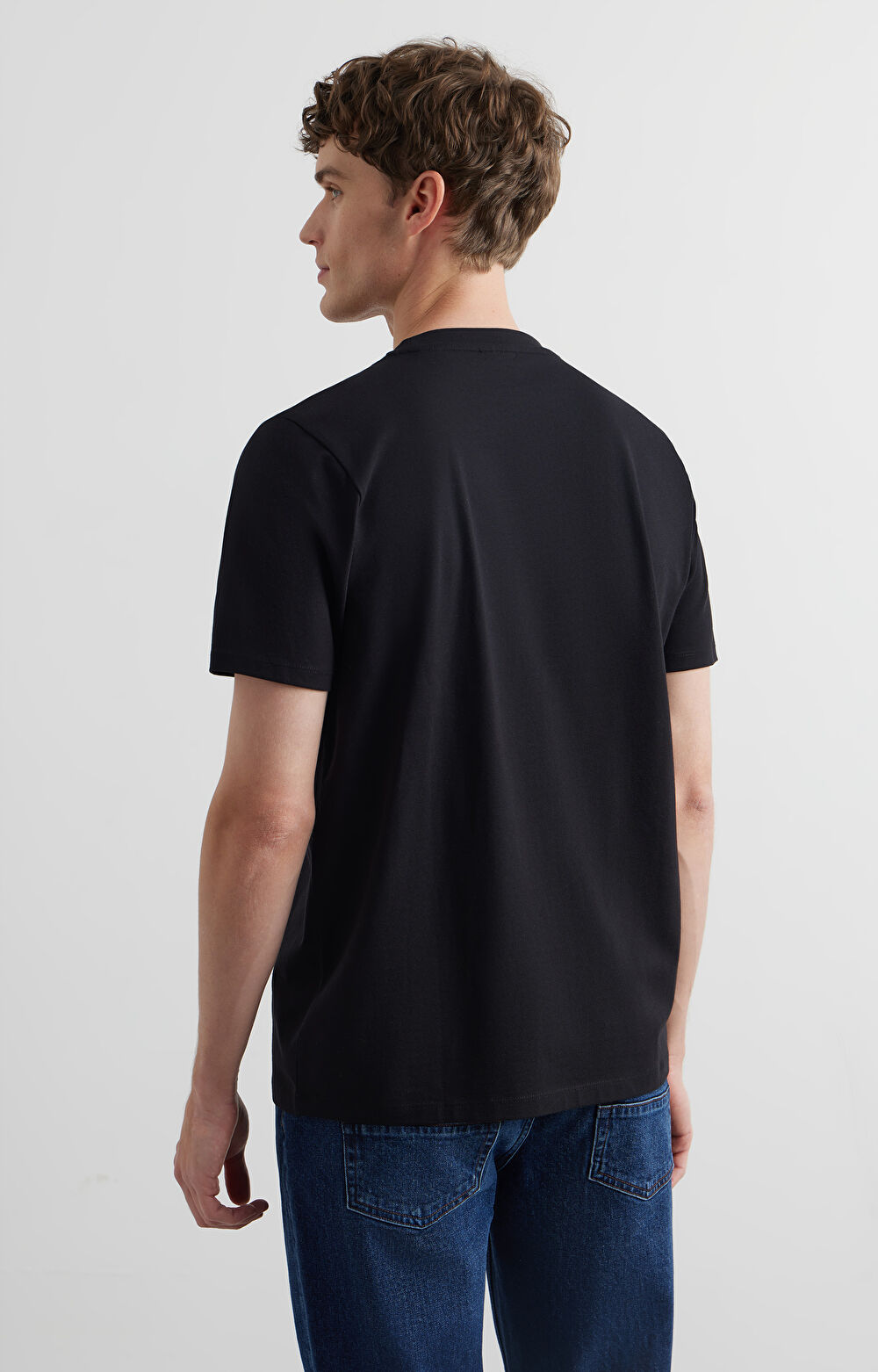 T-shirt regular z grafiką - 3