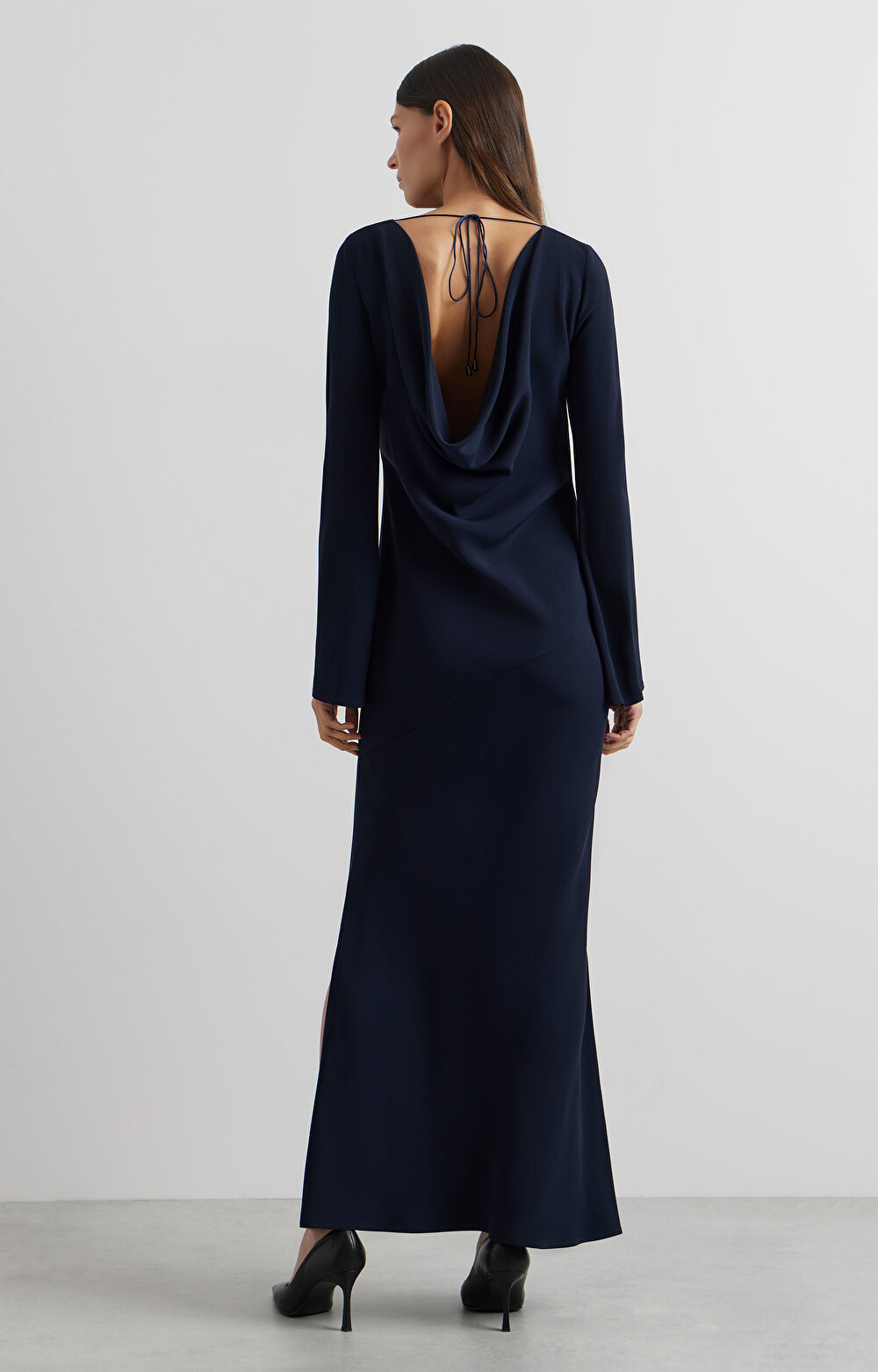 Gładka sukienka maxi - 3