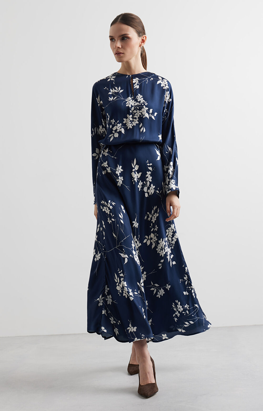 Sukienka kimonowa w print - 2