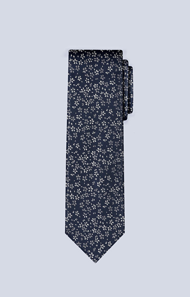 Jedwabny krawat we wzór kwiatowy