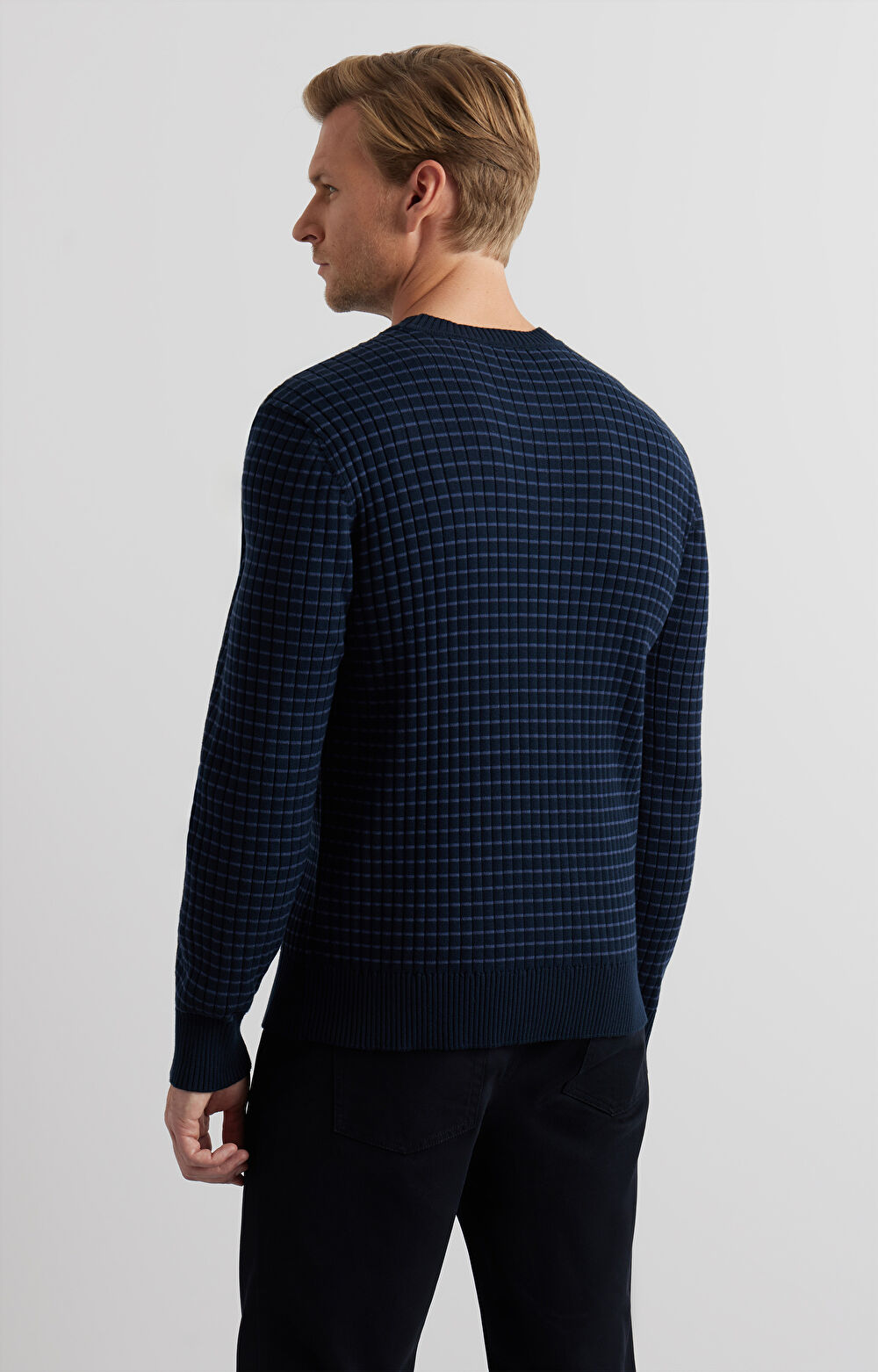 Prążkowany sweter round neck - 2