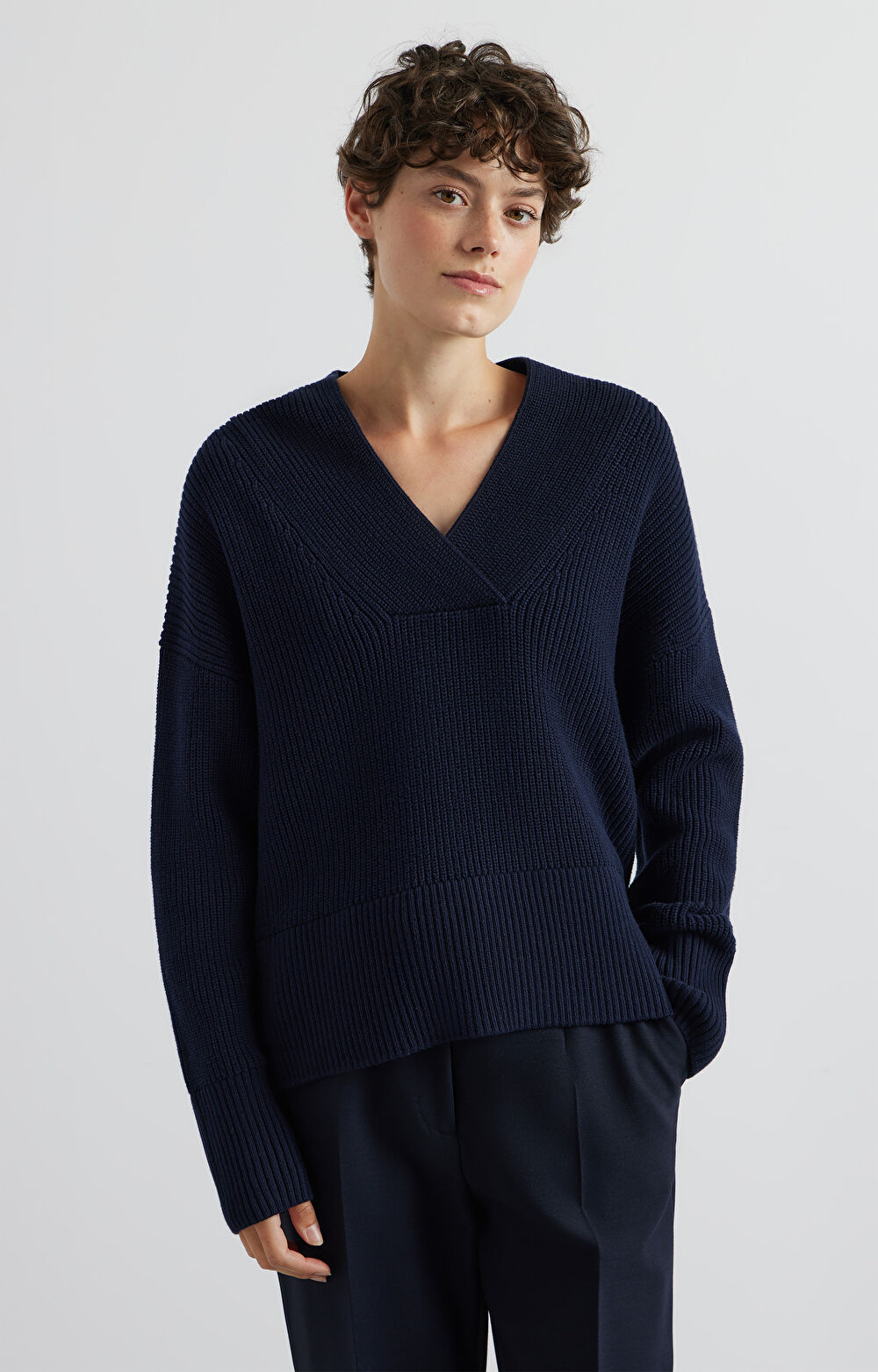Sweter v-neck