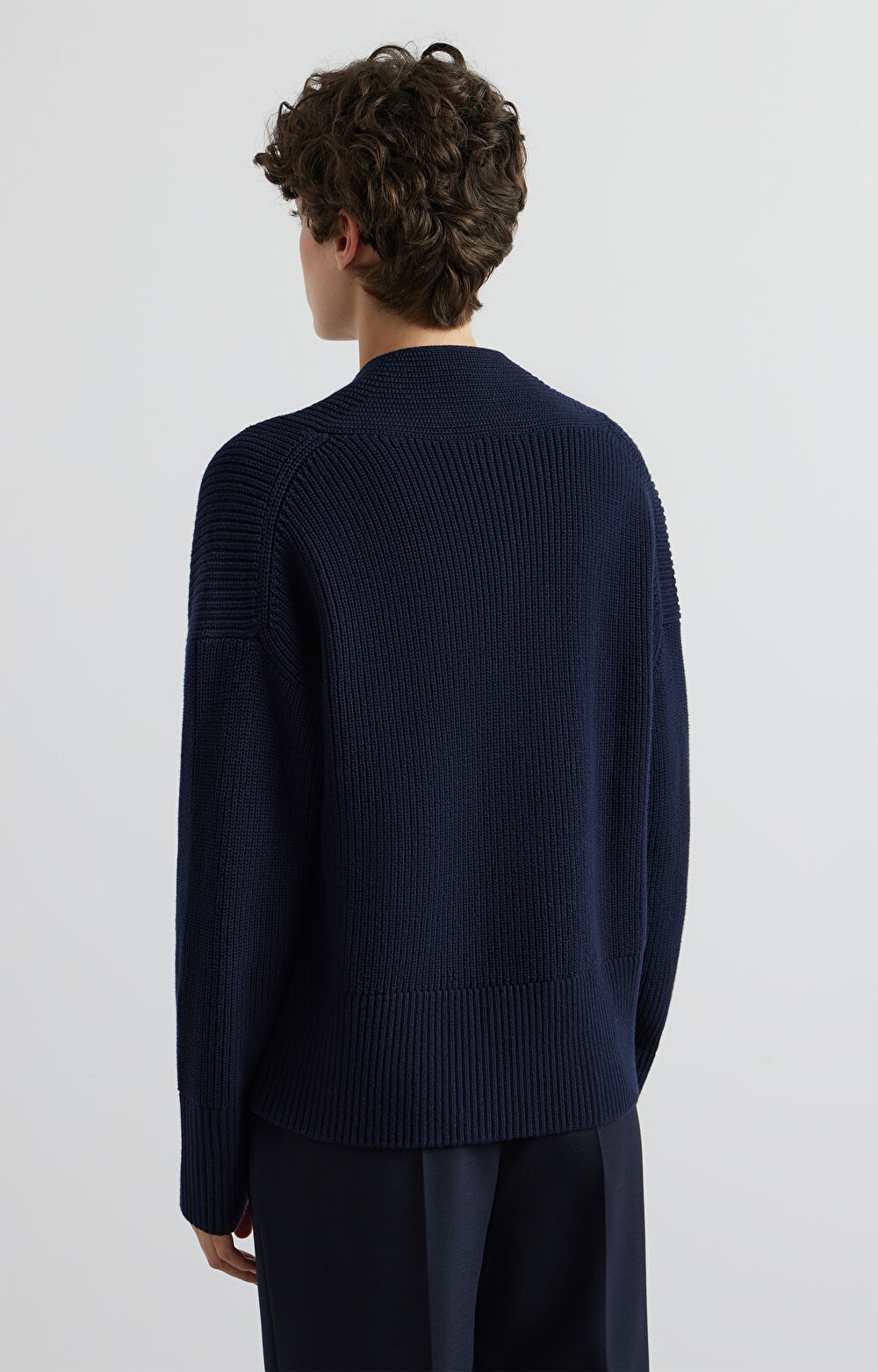 Sweter v-neck - 2