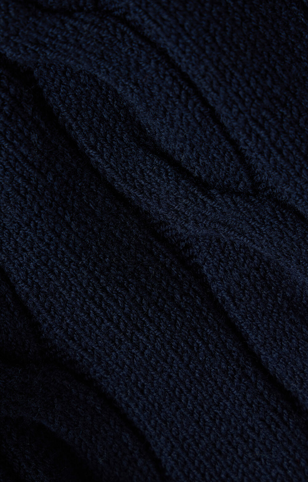 Sweter o warkoczowym splocie - 5
