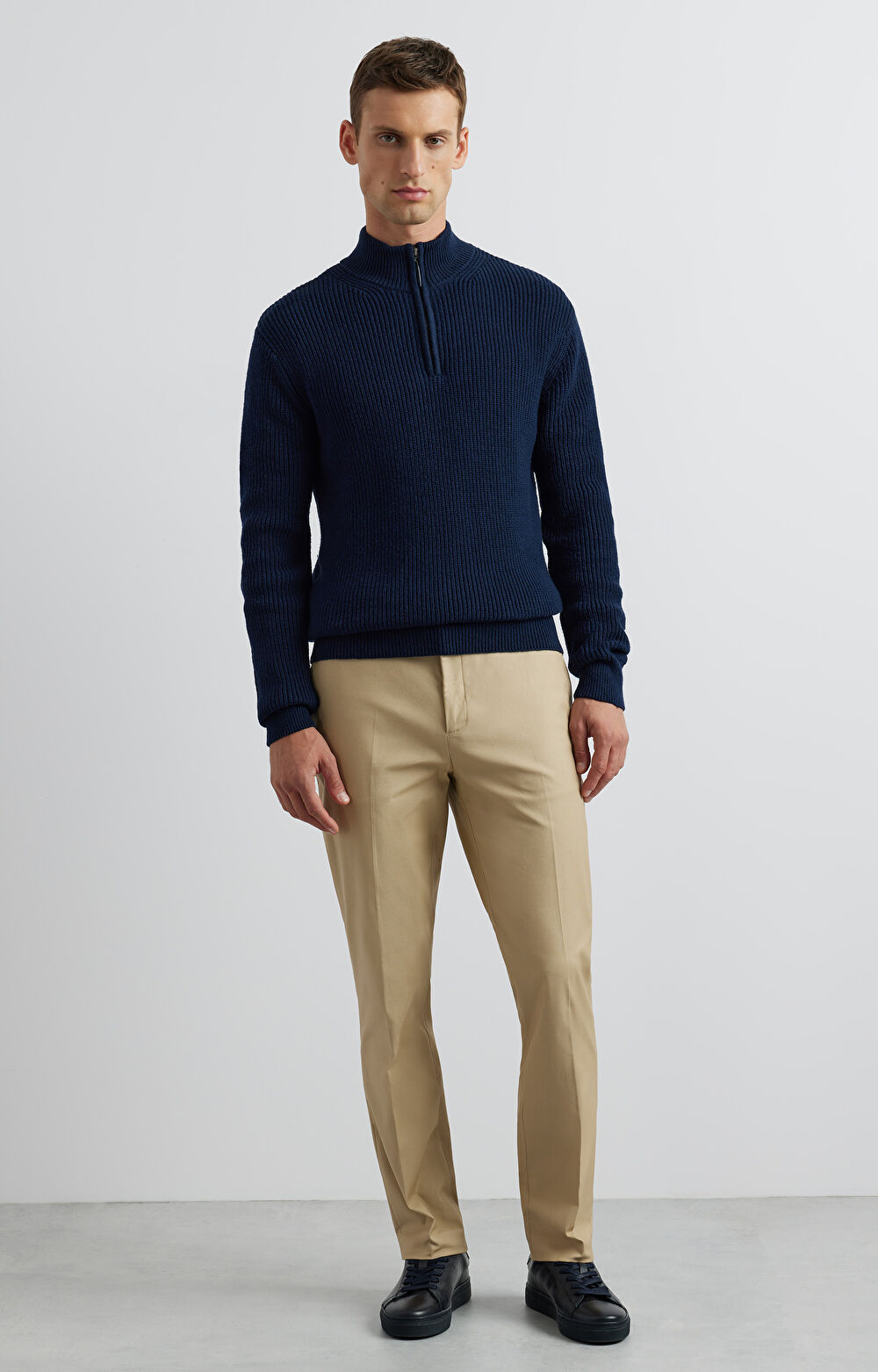 Sweter z zamkiem - 4