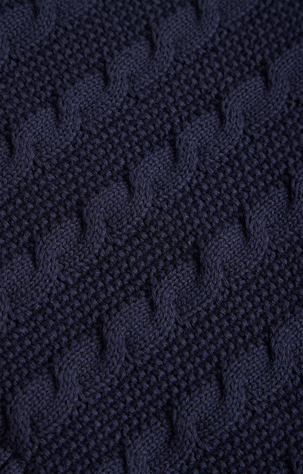 Sweter o warkoczowym splocie - 5