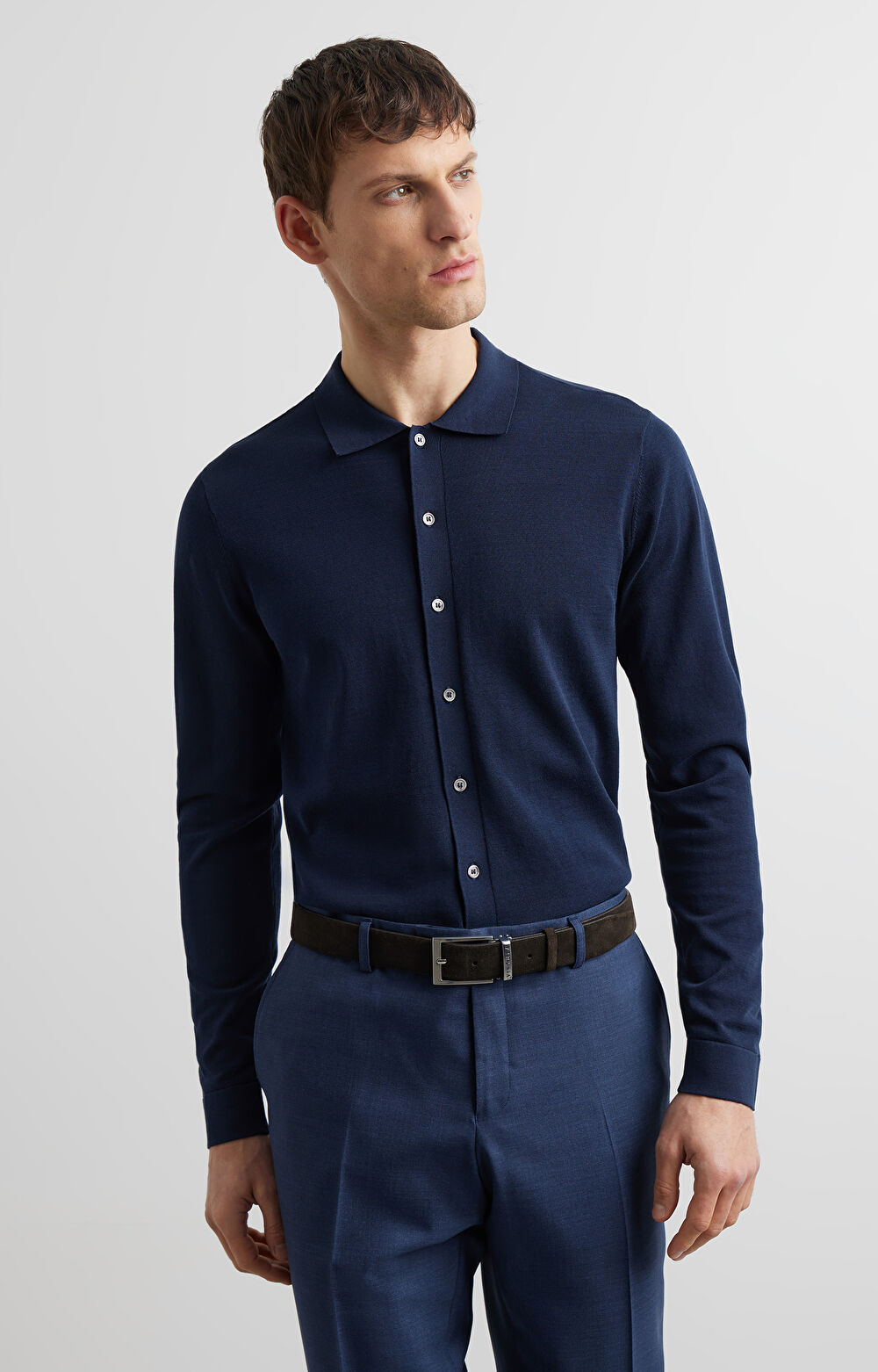 Sweter o kroju koszuli - 6