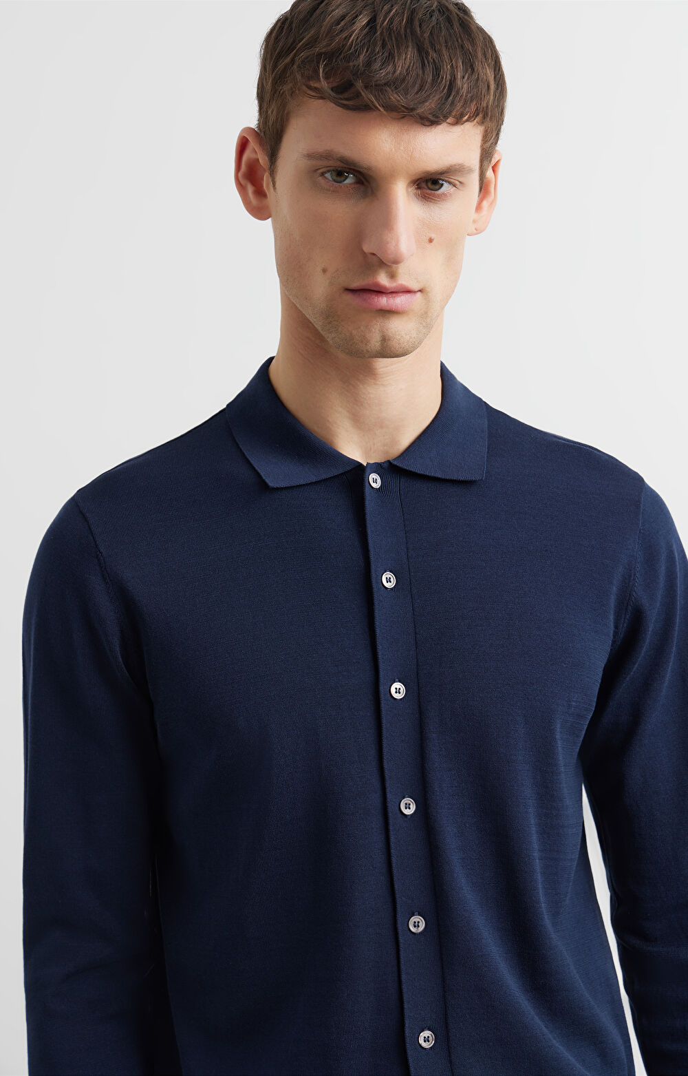 Sweter o kroju koszuli - 3