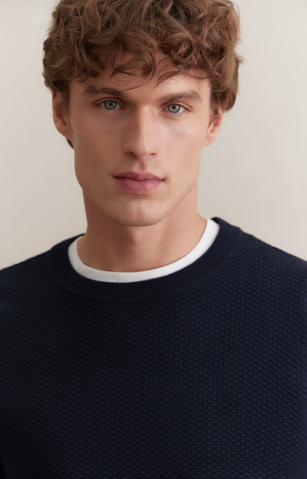 Strukturalny sweter round neck - 5