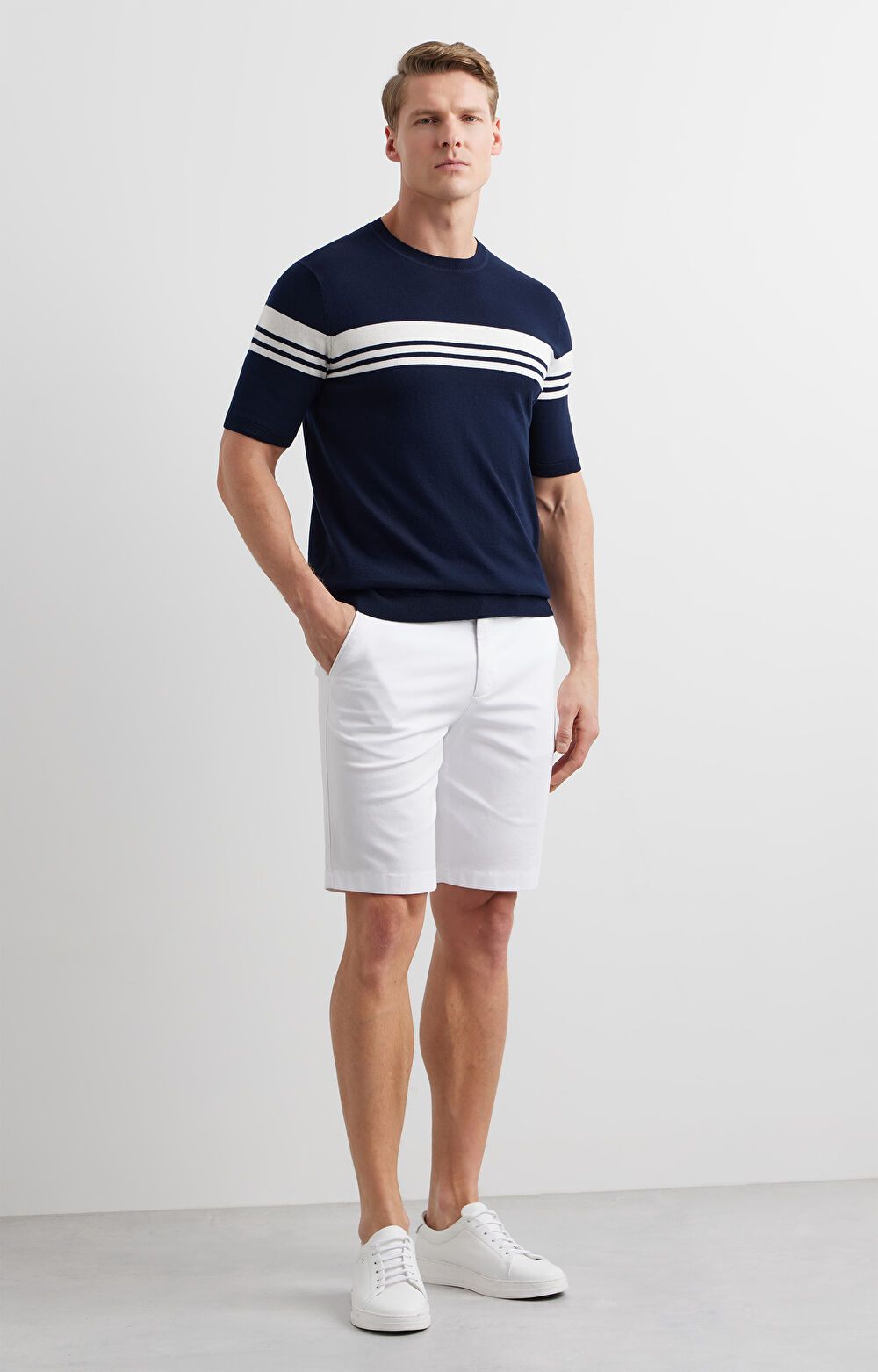 T-shirt swetrowy regular - 4