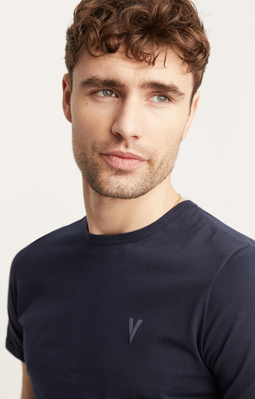 T-shirt basic dopasowany - 4
