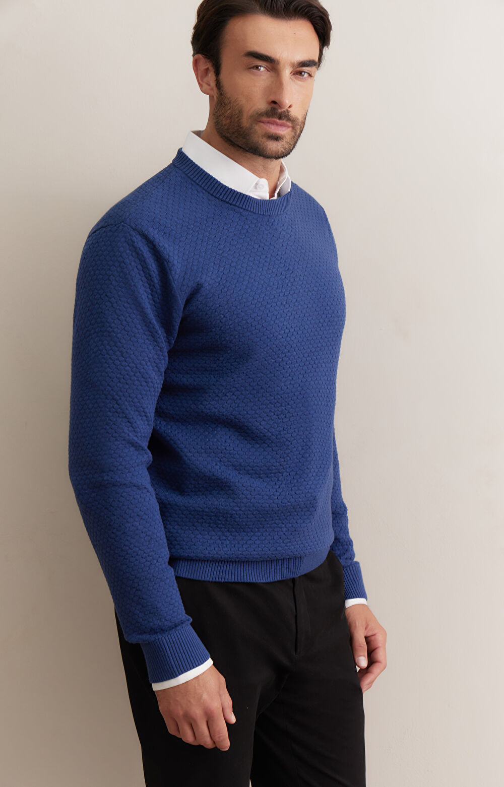 Geometryczny sweter round neck - 6
