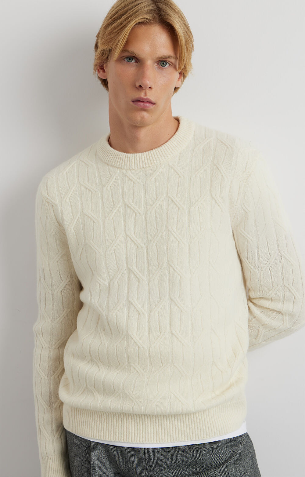 Sweter w geometryczny wzór - 5