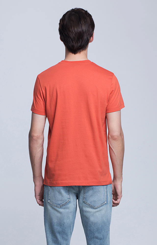 T-shirt z grafiką - 2