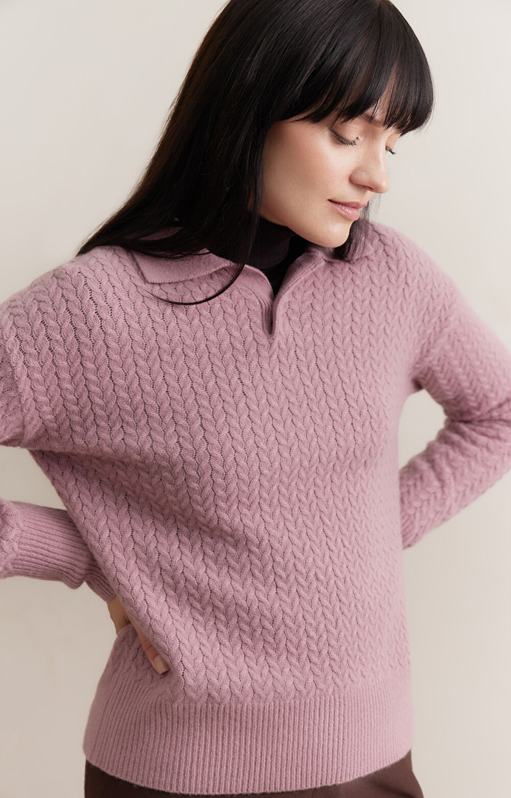 Sweter o warkoczowym splocie - 5