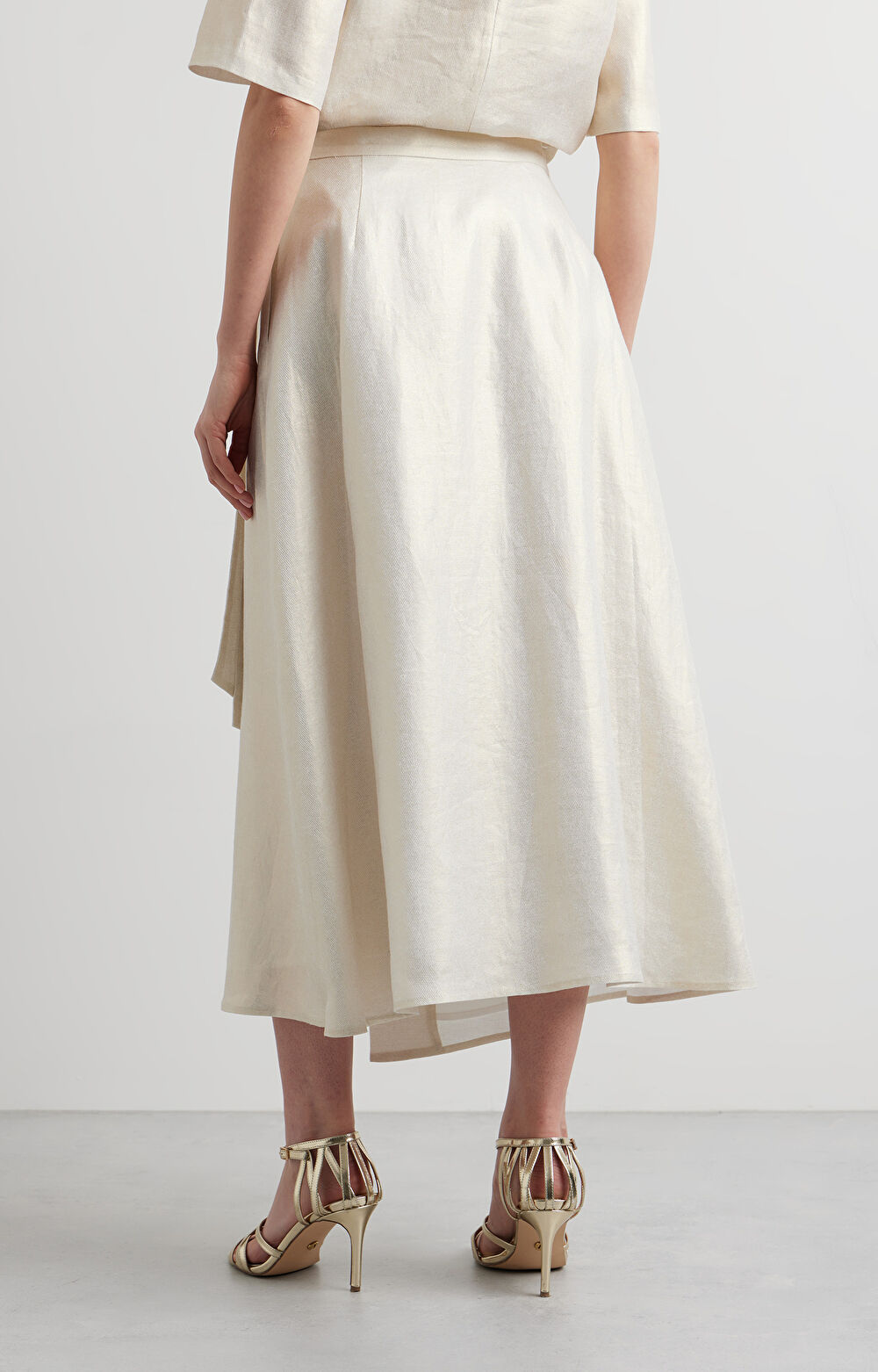 Lniana spódnica kopertowa - 4