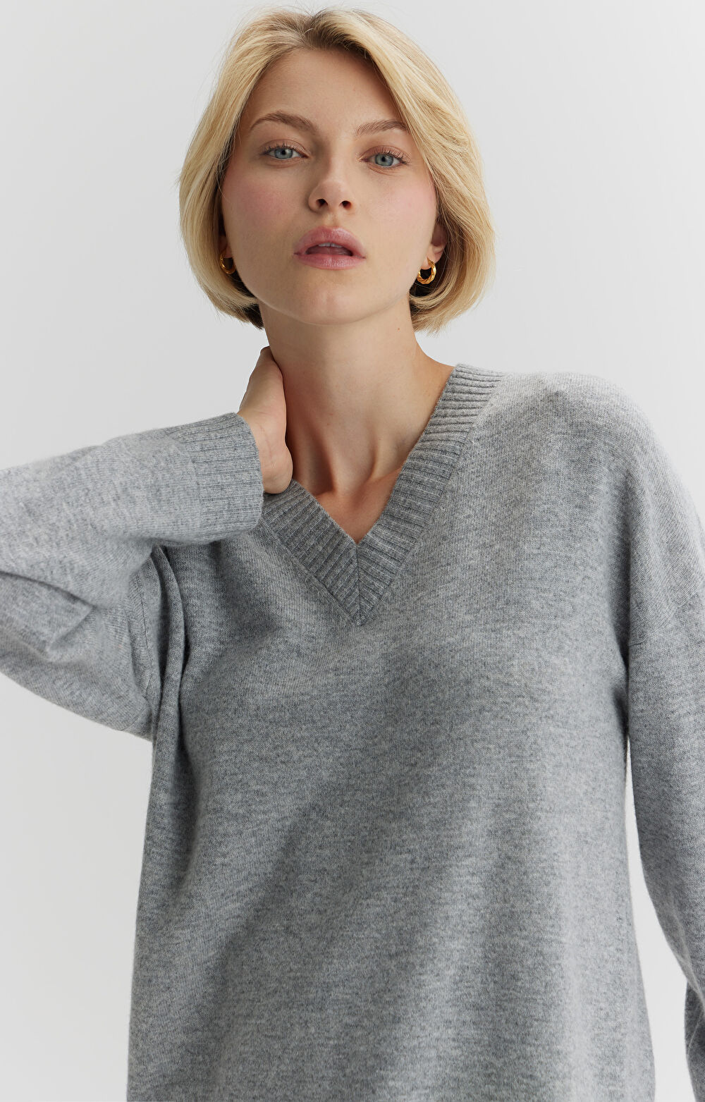 Sweter v-neck