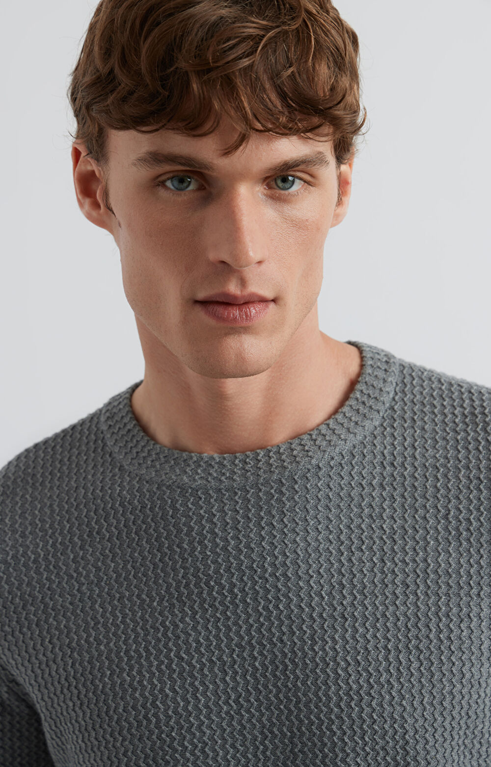 Sweter w mikrowzór - 5