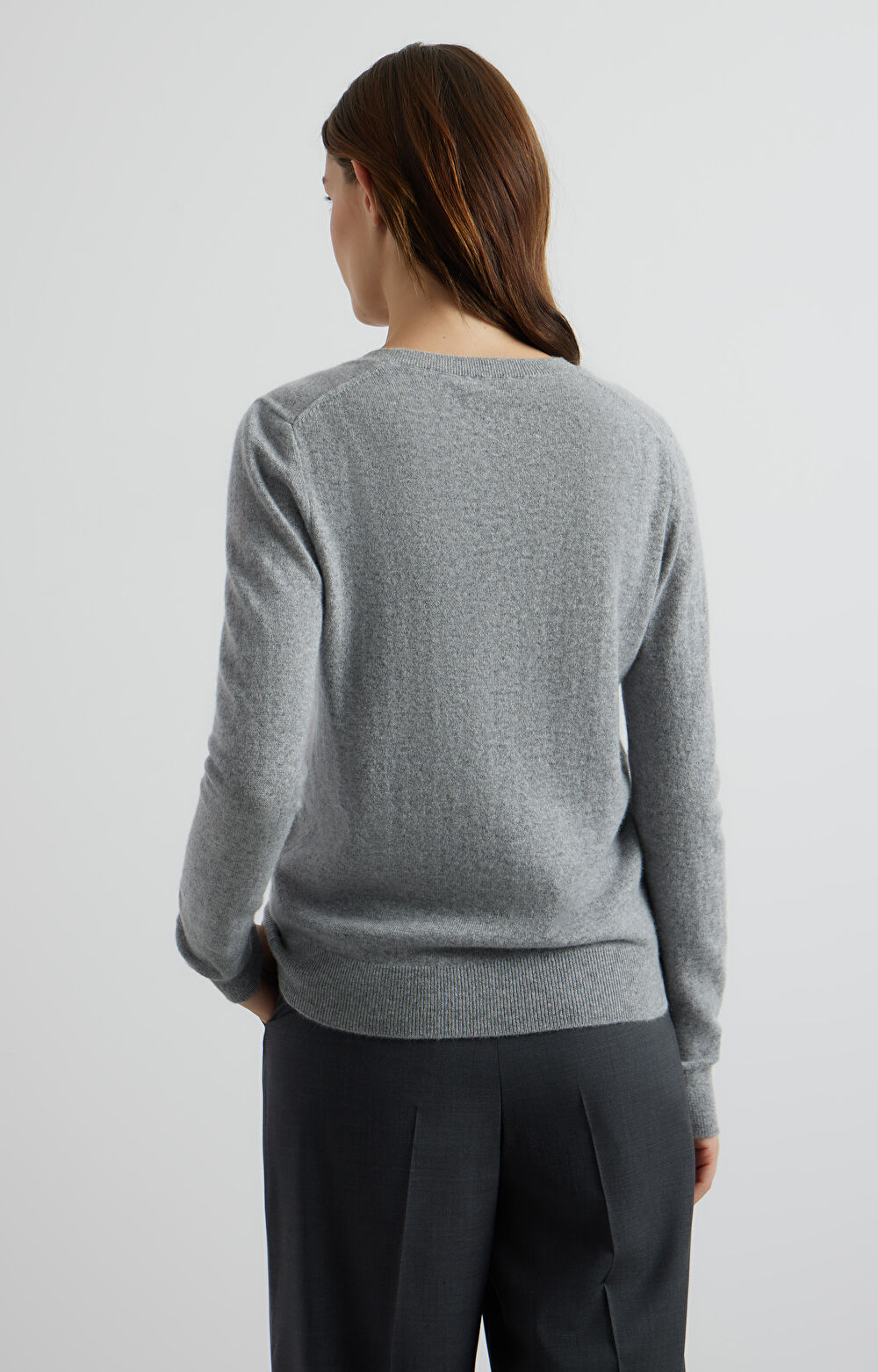 Sweter v-neck - 2