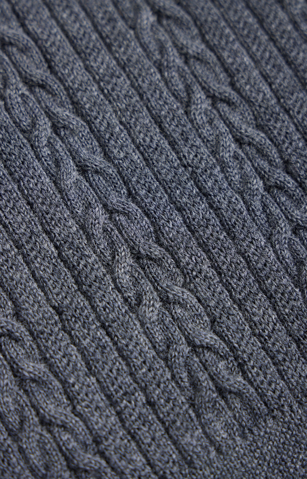 Sweter w ozdobny wzór - 5