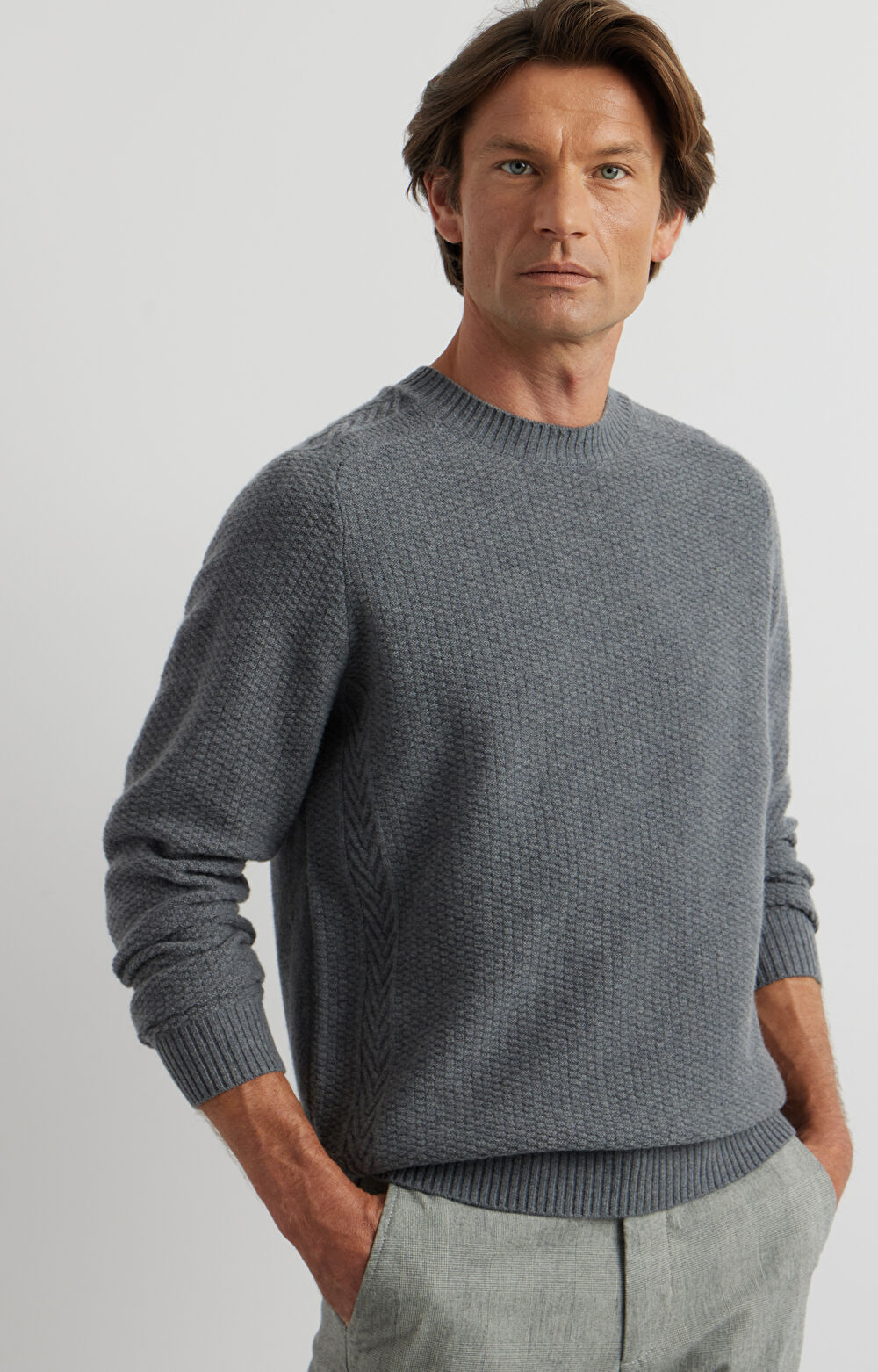 Sweter round neck w mikrowzór - 6