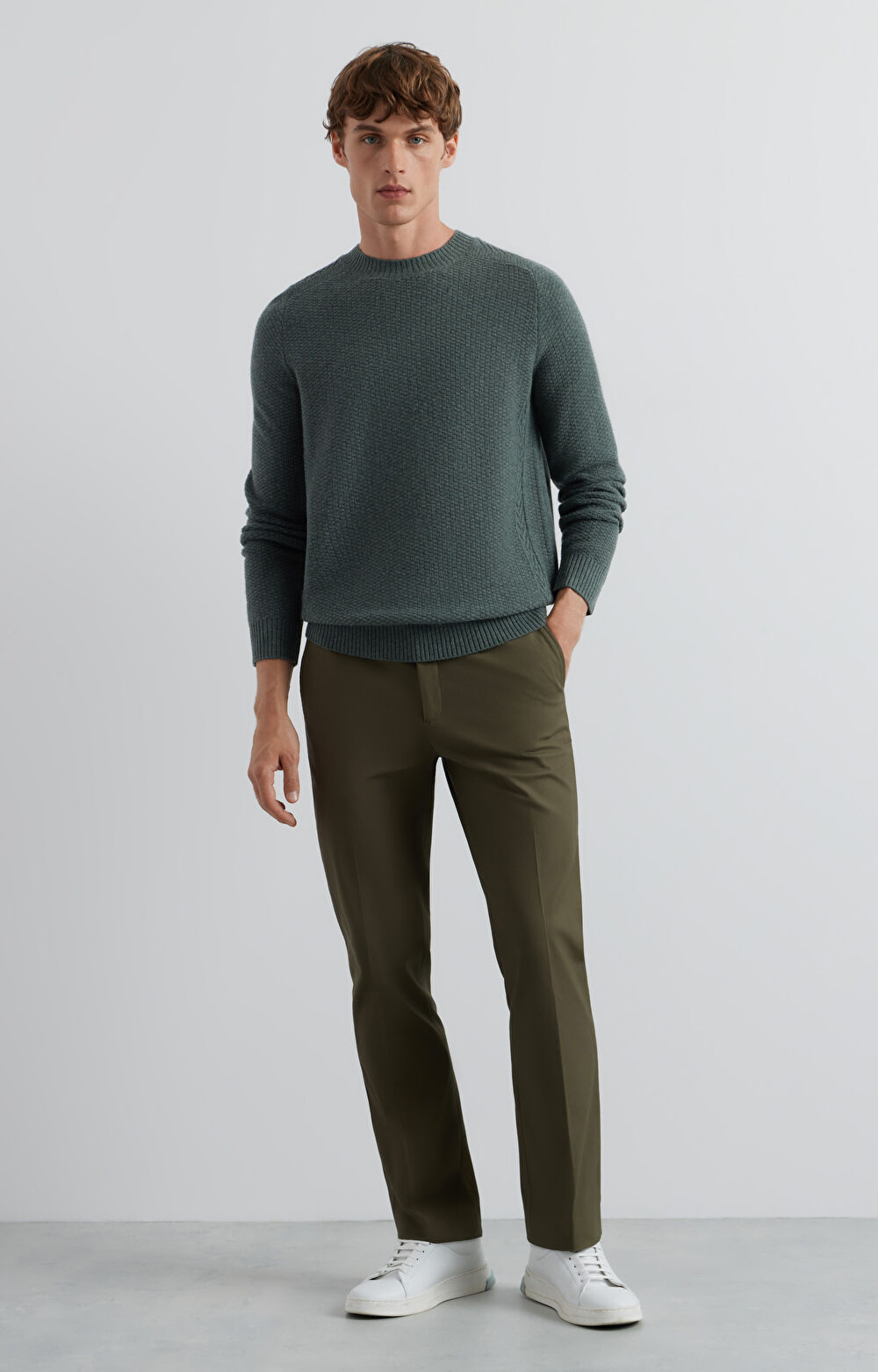 Sweter round neck w mikrowzór - 3