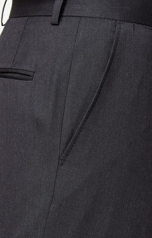Klasyczne wełniane spodnie od garnituru