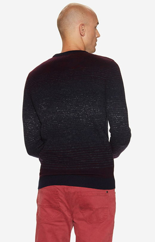 Wełniany sweter w paski