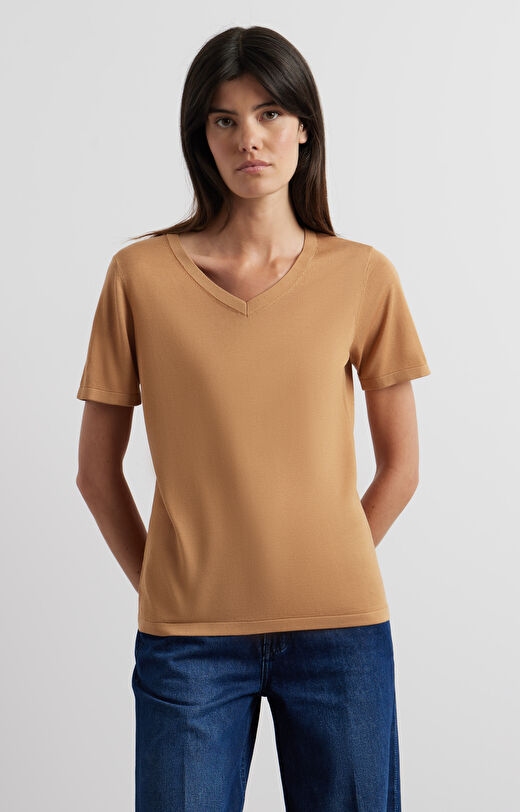 Swetrowy t-shirt v-neck