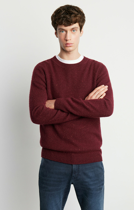 Wełniany sweter z dodatkiem poliamidu i jedwabiu