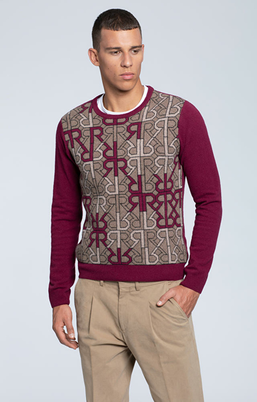 Lekki sweter wełniany z monogramem