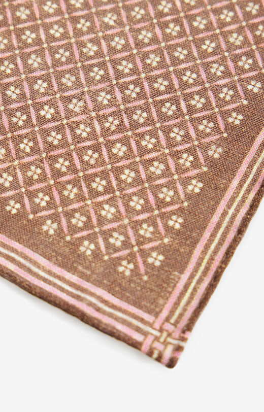 Wełniana poszetka w mikrowzór