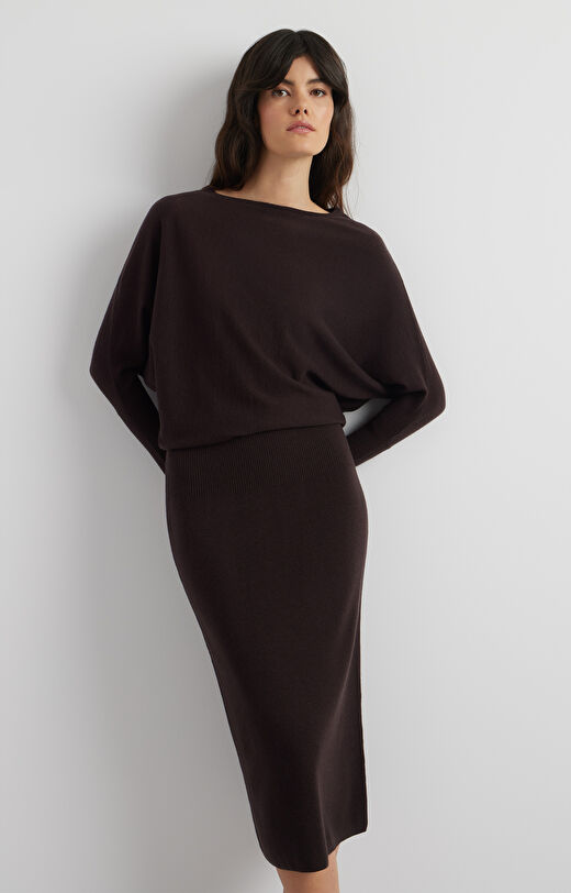 Dzianinowa sukienka midi