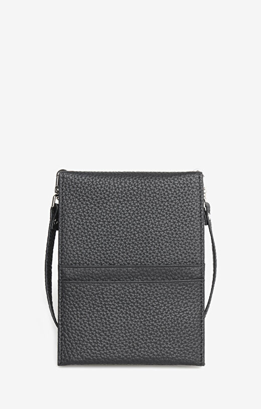 Skórzane etui na paszport