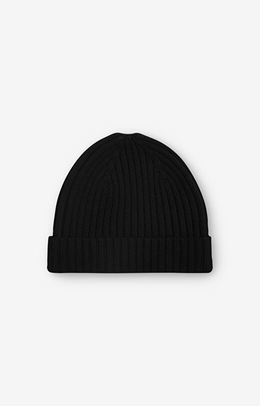Czapka typu beanie