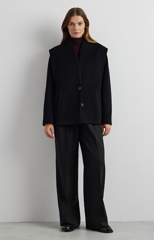 Kurtka o pudełkowym kroju