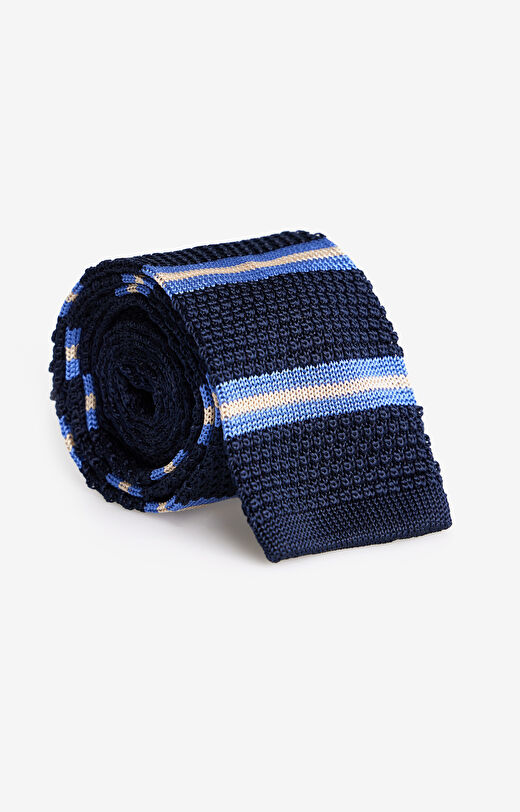 Dzianinowy krawat w paski