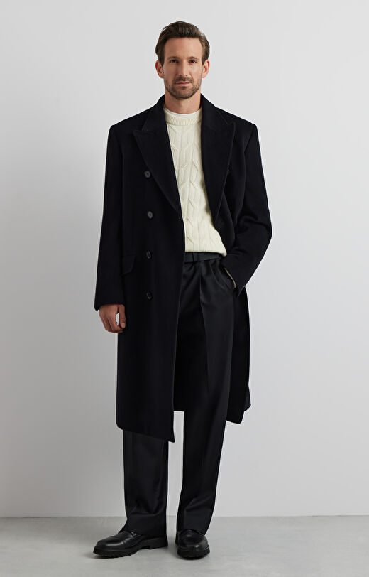 Dwurzędowy płaszcz