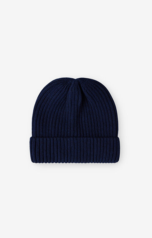 Czapka typu beanie