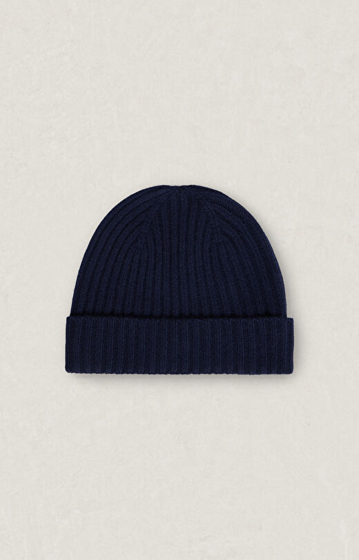 Wełniana czapka typu beanie