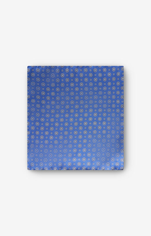 Jedwabna poszetka w geometryczny wzór